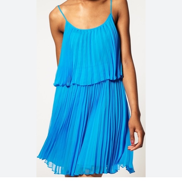 Anthropologie Dresses & Skirts - ANTHROPOLOGIE HD IN PARIS PLEATED DRESS